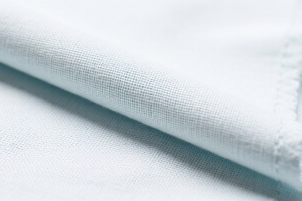 Lightweight cotton blended color plain weave fabric