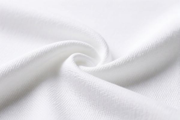 Lightweight polyester woven fabric